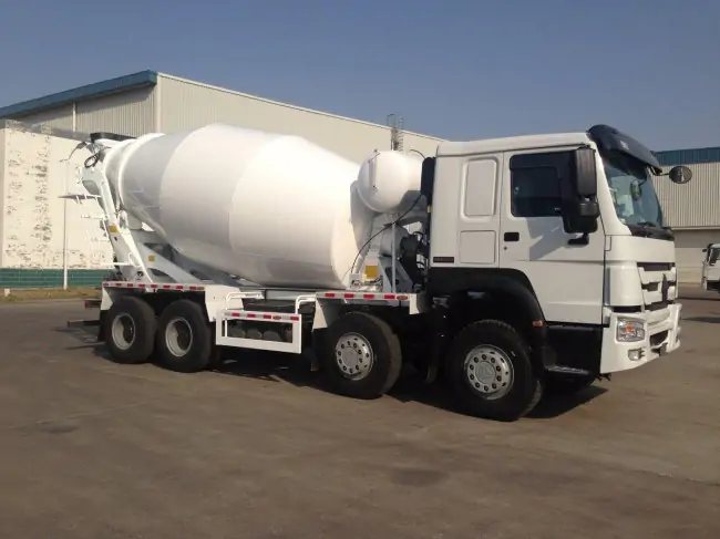 8x4 mixer truck