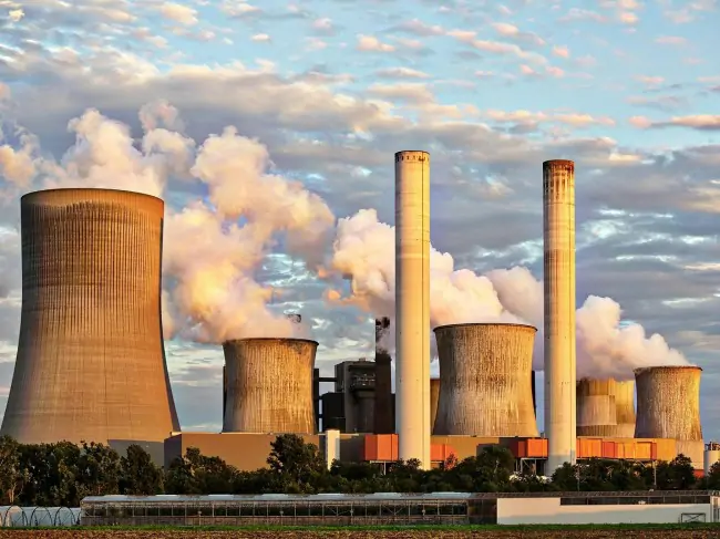 Chemical-Manufacturing-Distribution