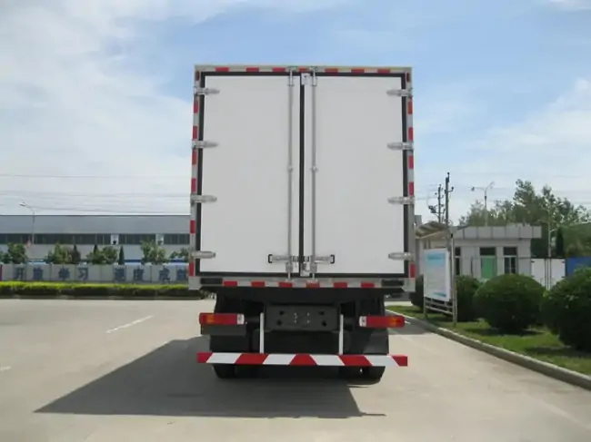 Rear-compartment-door