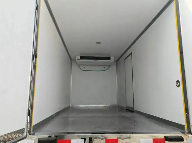Refrigerated-truck-refrigeration-unit