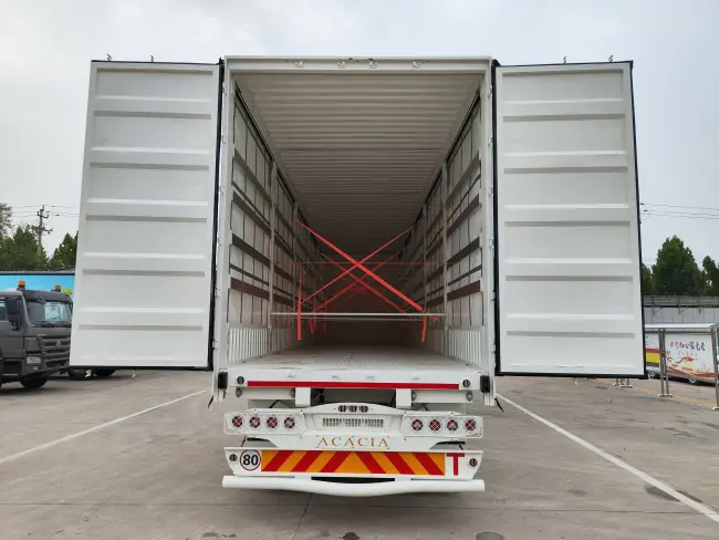 Rigid-Roof-and-Stable-Rear-Frame