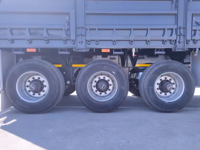 Strong-Axle-and-Suspension-System