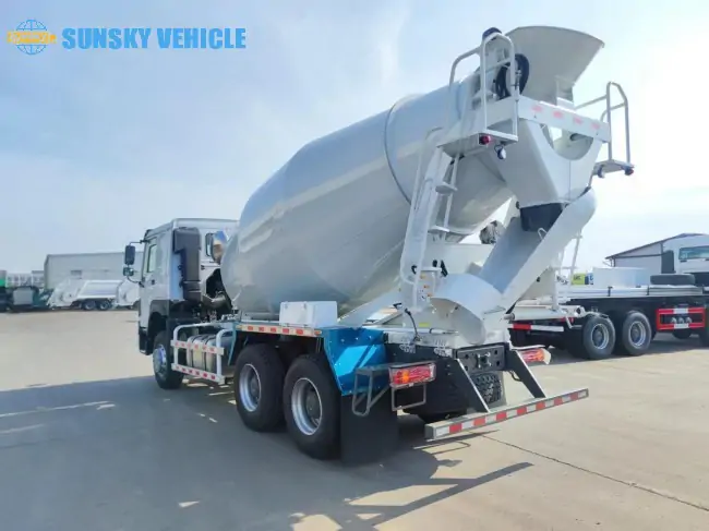 mixing-device-of-HOWO-mixer-truck