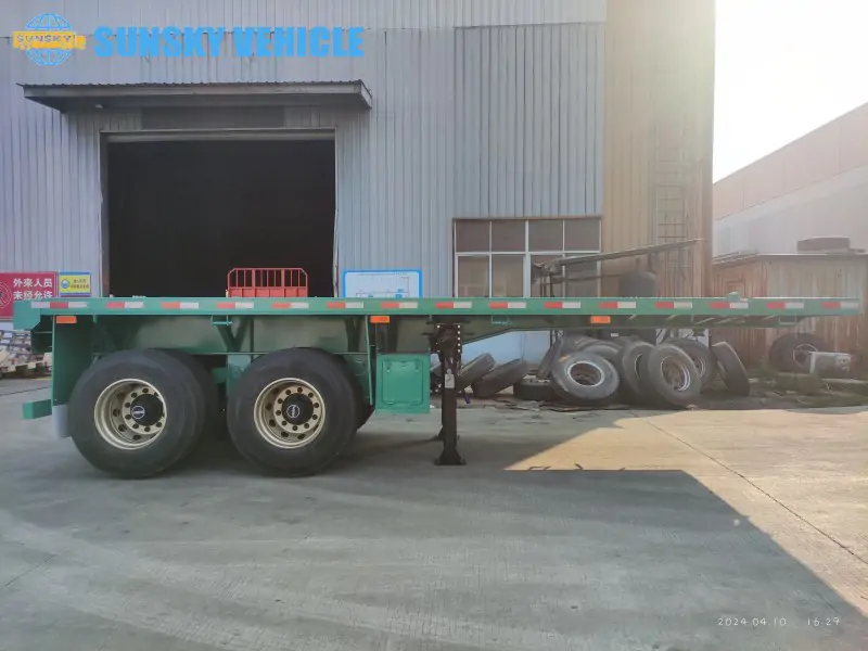 30ton 20ft Flatbed Trailer tire and suspension