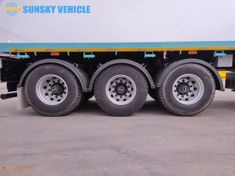 3-axle Flatbed trailer for sale tire and suspension
