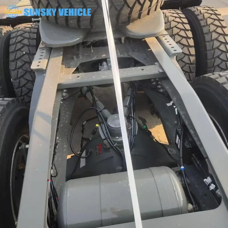 SINOTRUK HOWO 400HP Tractor Head chassis