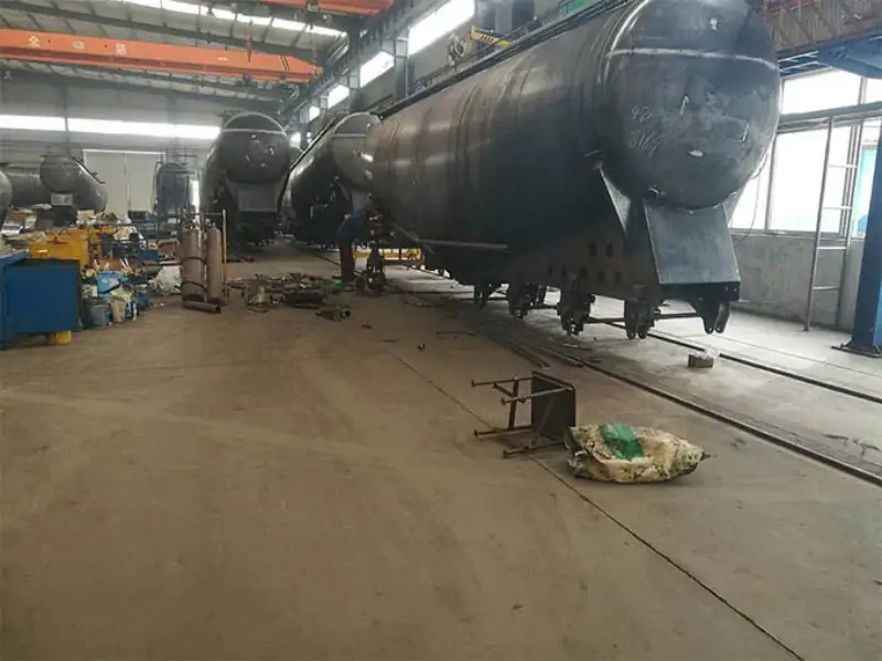 Horizontal positioning of chassis