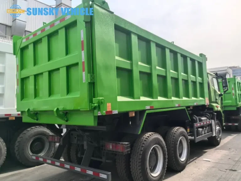 SINOTRUK HOWO NX 6x4 Dump Truck